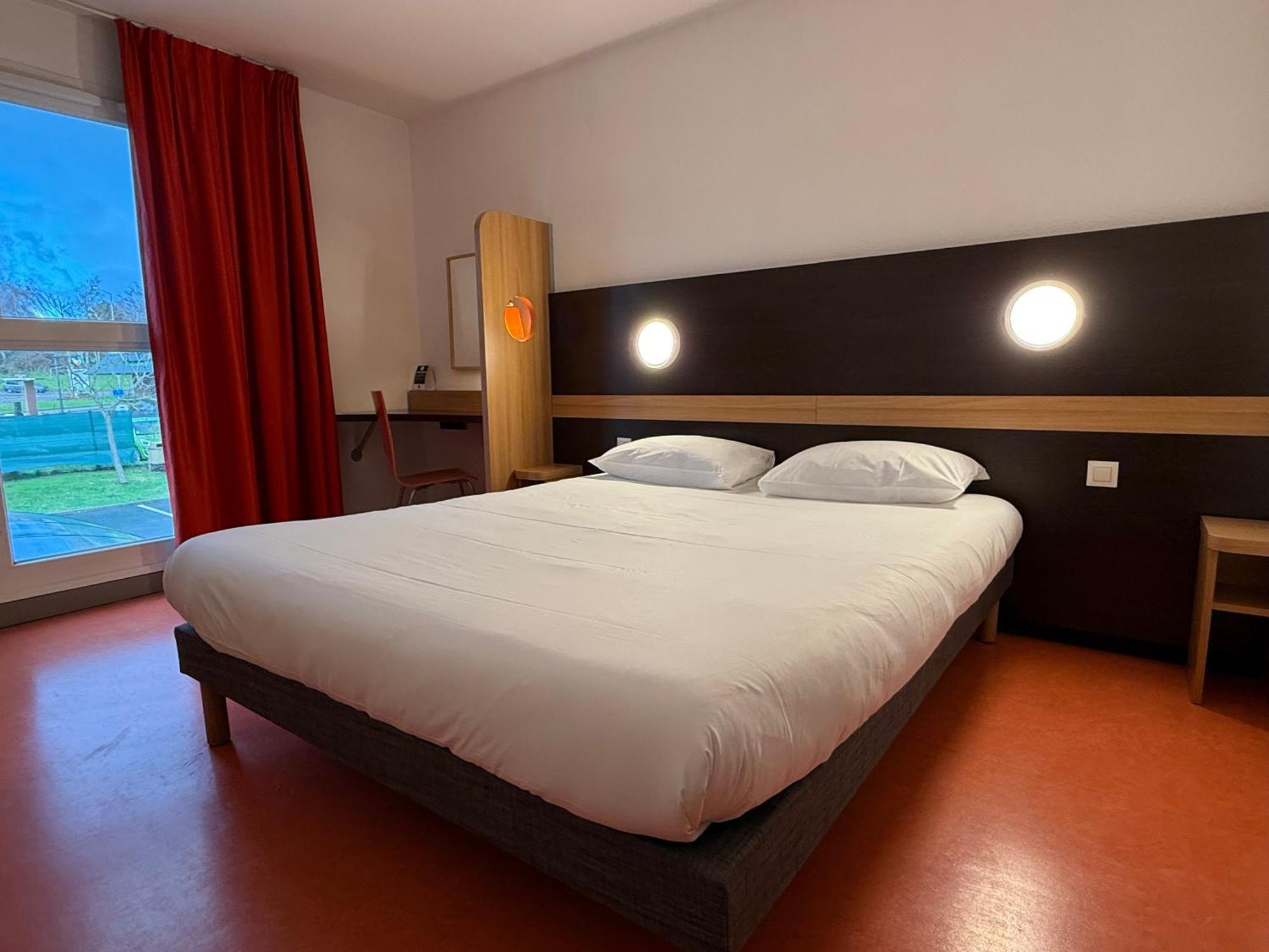 B&B Hotel Lisieux Parc Des Expositions Exterior photo