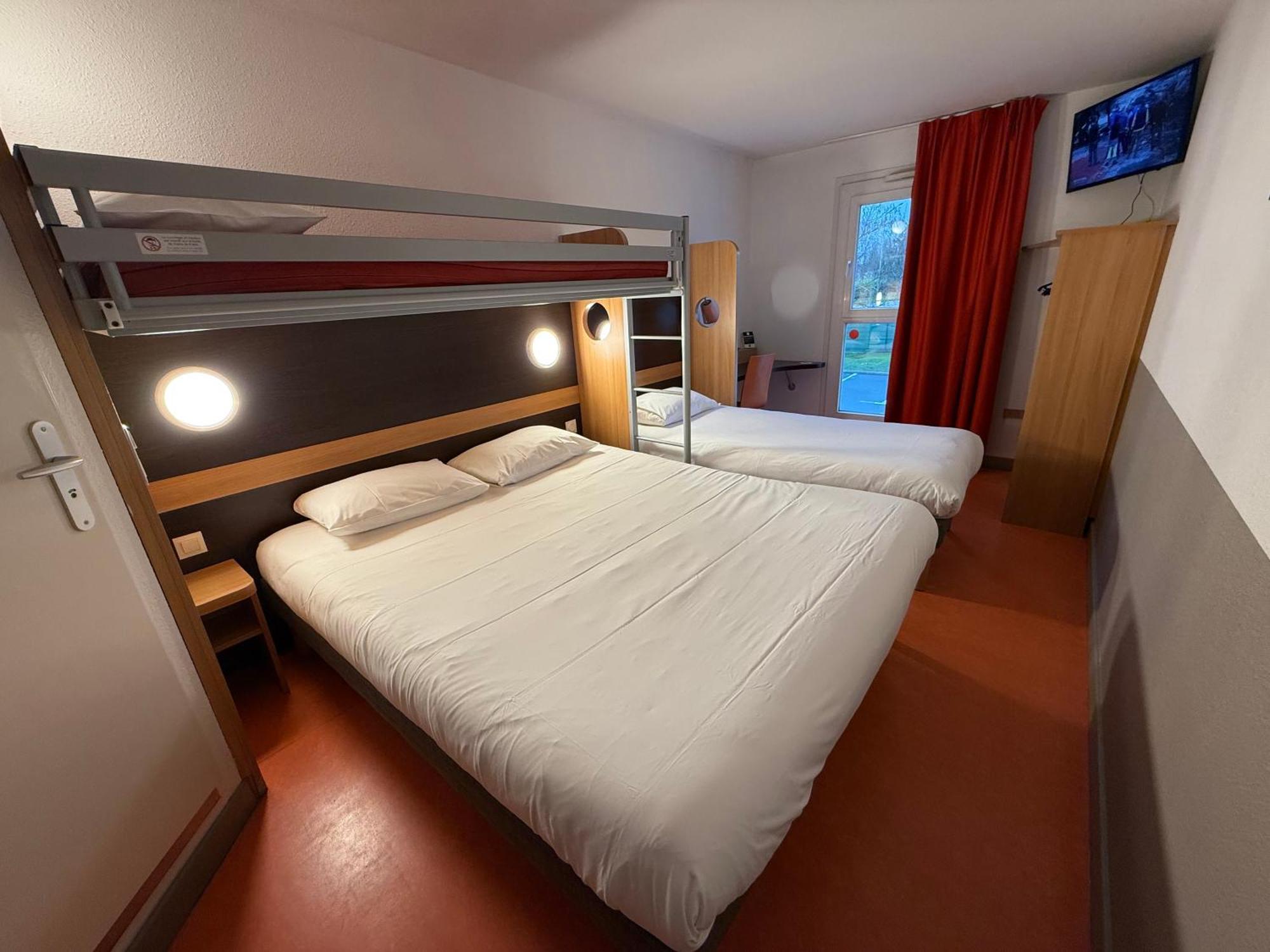 B&B Hotel Lisieux Parc Des Expositions Exterior photo